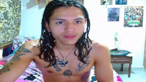 Snapshot of pollon8_kbezon chatting on 12-31-24, 05:29 Gian online show from 12-31-24, 05:29