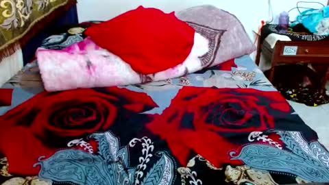 Snapshot of pollon8_kbezon chatting on 03-01-25, 06:11 Gian online show from 03-01-25, 06:11