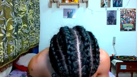 Snapshot of pollon8_kbezon chatting on 03-10-25, 05:39 Gian online show from 03-10-25, 05:39