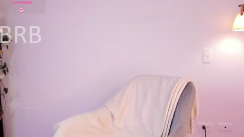 Snapshot of polly_____ chatting on 07-14-26, 11:54 Polly online show from 07-14-26, 11:54