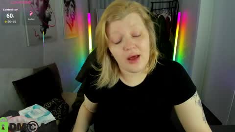 Polly online show from 05-28-26, 01:14