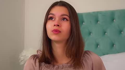 Polly online show from 02-01-26, 07:12