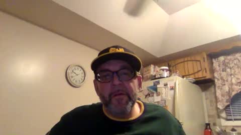 Snapshot of poloking_92 chatting on 02-14-26, 02:52 Honey Dior Polo King online show from 02-14-26, 02:52