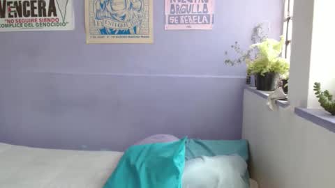 Poly online show from 01-07-25, 03:12