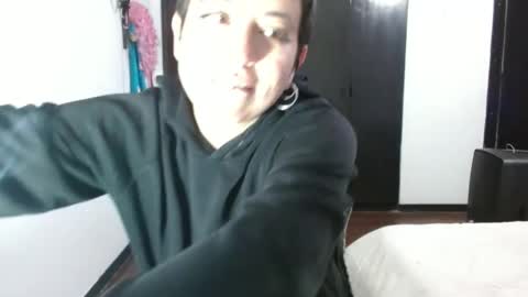 Poly online show from 02-04-25, 04:05