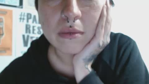 Poly online show from 11-20-25, 03:50