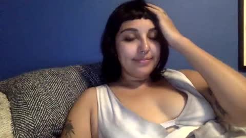 Snapshot of polymamii chatting on 02-23-26, 02:20 polymamii online show from 02-23-26, 02:20