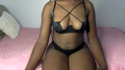 Snapshot of pookietalie23 chatting on 07-13-26, 12:57 pookie online show from 07-13-26, 12:57