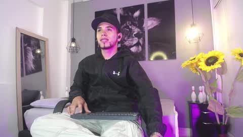 Snapshot of pool_vega chatting on 10-07-25, 11:51 pool online show from 10-07-25, 11:51