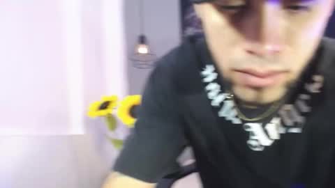 Snapshot of pool_vega chatting on 10-12-25, 11:31 pool online show from 10-12-25, 11:31