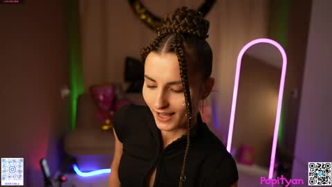 Louise  see you on December 1  at 2200 UTC3 online show from 04-22-26, 08:06