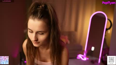 Louise  see you on December 1  at 2200 UTC3 online show from 05-26-26, 10:22