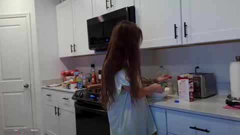 PoppyQuinn online show from 05-21-26, 01:23