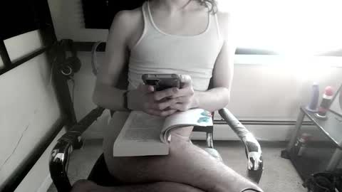 porcelain_tears01 online show from 02-11-26, 01:05