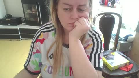 MelissOfficial online show from 03-25-26, 10:21