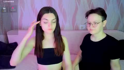 Snapshot of pornostendup chatting on 10-18-25, 07:58 Ana and Tati online show from 10-18-25, 07:58