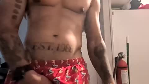 Snapshot of pornpe420 chatting on 02-16-25, 08:10 PornOp420 online show from 02-16-25, 08:10