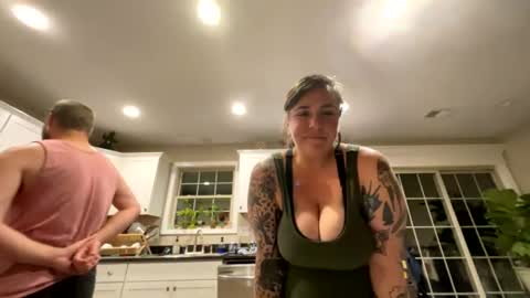 Snapshot of pornwatchingcouple chatting on 06-20-26, 02:47 pornwatchingcouple online show from 06-20-26, 02:47