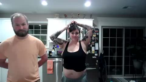 Snapshot of pornwatchingcouple chatting on 07-19-26, 05:22 pornwatchingcouple online show from 07-19-26, 05:22