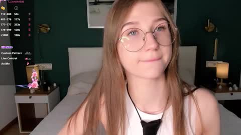 Elizabeth online show from 02-27-26, 07:14