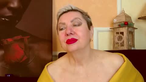 Snapshot of posh_lady chatting on 02-04-26, 10:36 LADY POSH online show from 02-04-26, 10:36