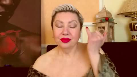 Snapshot of posh_lady chatting on 02-12-26, 07:42 LADY POSH online show from 02-12-26, 07:42