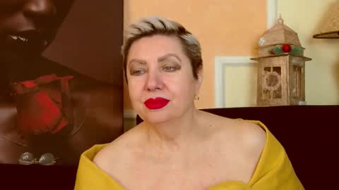 Snapshot of posh_lady chatting on 02-27-26, 08:20 LADY POSH online show from 02-27-26, 08:20