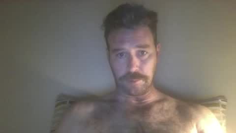 Snapshot of postmarked chatting on 10-18-25, 02:40 postmarked online show from 10-18-25, 02:40