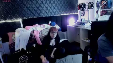 Ravena Rozz online show from 07-07-26, 02:14