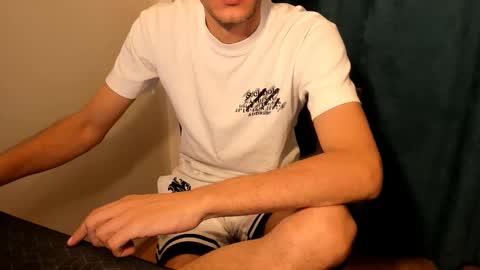 Snapshot of powerofthor69 chatting on 11-23-25, 05:46 alex online show from 11-23-25, 05:46