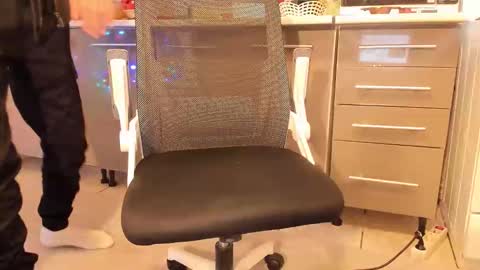 Snapshot of powerofthor69 chatting on 12-03-25, 09:40 alex online show from 12-03-25, 09:40