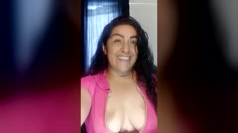 Snapshot of ppepittaaredd chatting on 07-19-26, 03:49 maryana online show from 07-19-26, 03:49