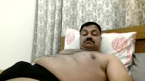 pradeep99107849 online show from 06-25-26, 09:41