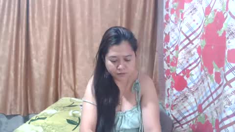 Snapshot of precious0088 chatting on 07-10-26, 11:24 precious0088 online show from 07-10-26, 11:24