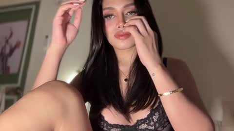 Snapshot of precious_amber69 chatting on 02-10-25, 10:51 Oh my Amber online show from 02-10-25, 10:51