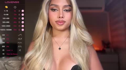 Snapshot of precious_amber69 chatting on 10-04-25, 11:47 Oh my Amber online show from 10-04-25, 11:47