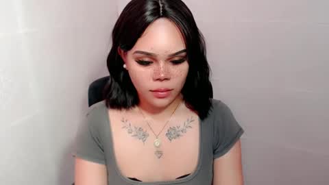 MAXXINE online show from 01-22-25, 01:31