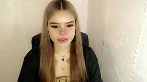 MAXXINE online show from 02-28-25, 05:15