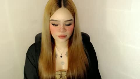 MAXXINE online show from 09-27-25, 03:22