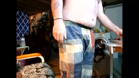 Johnny Jizz online show from 03-31-26, 08:04