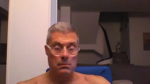 Snapshot of prendimisubito chatting on 07-10-26, 12:15 prendimisubito online show from 07-10-26, 12:15