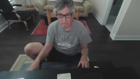 preppydave2525 online show from 11-02-25, 05:59