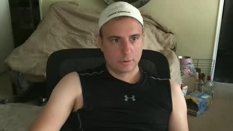 Snapshot of preppyguyintokink1 chatting on 06-07-26, 06:11 preppyguyintokink1 online show from 06-07-26, 06:11