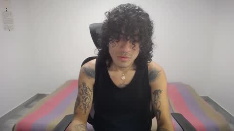 Plux online show from 09-18-25, 04:53