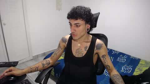 Plux online show from 10-27-25, 07:01