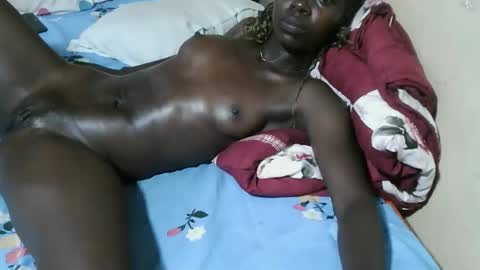 Snapshot of preshty chatting on 02-15-26, 07:51 preshty online show from 02-15-26, 07:51