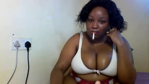 Prettie diva online show from 10-06-25, 12:35