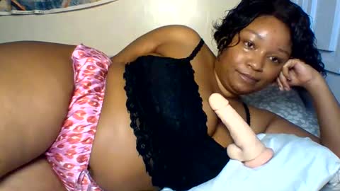 Prettie diva online show from 06-04-26, 12:11