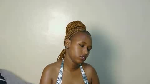 Snapshot of pretttybarbie chatting on 02-07-26, 03:05 Barbie online show from 02-07-26, 03:05