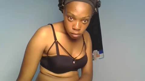 Pretty online show from 04-07-26, 02:12